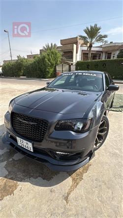 کرایسلەر 300